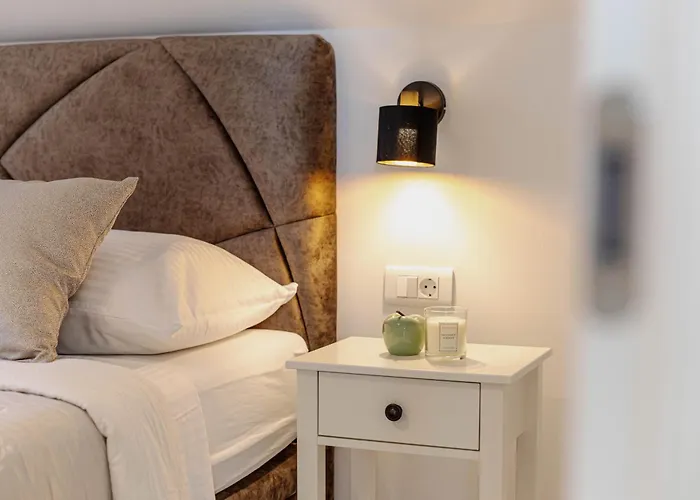 Monfrina 3 Luxury In The Old Town Near Lejlighed *